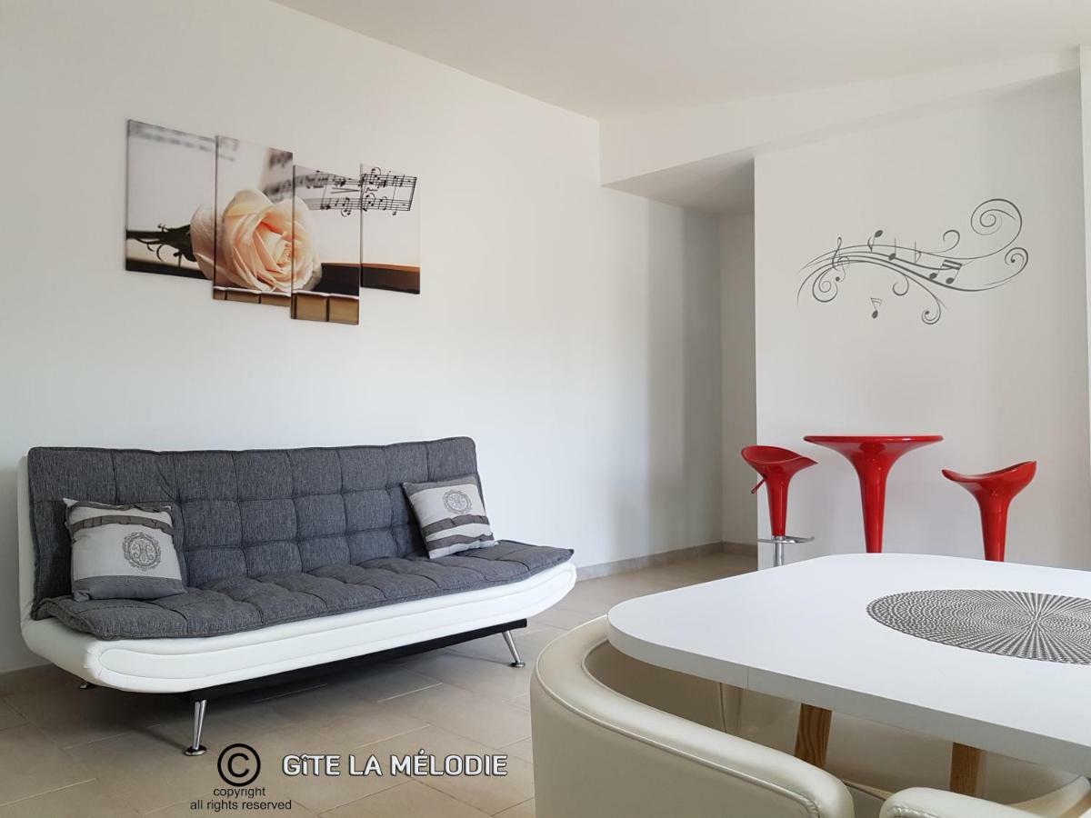 Gite La Melodie Longueville  Exterior foto
